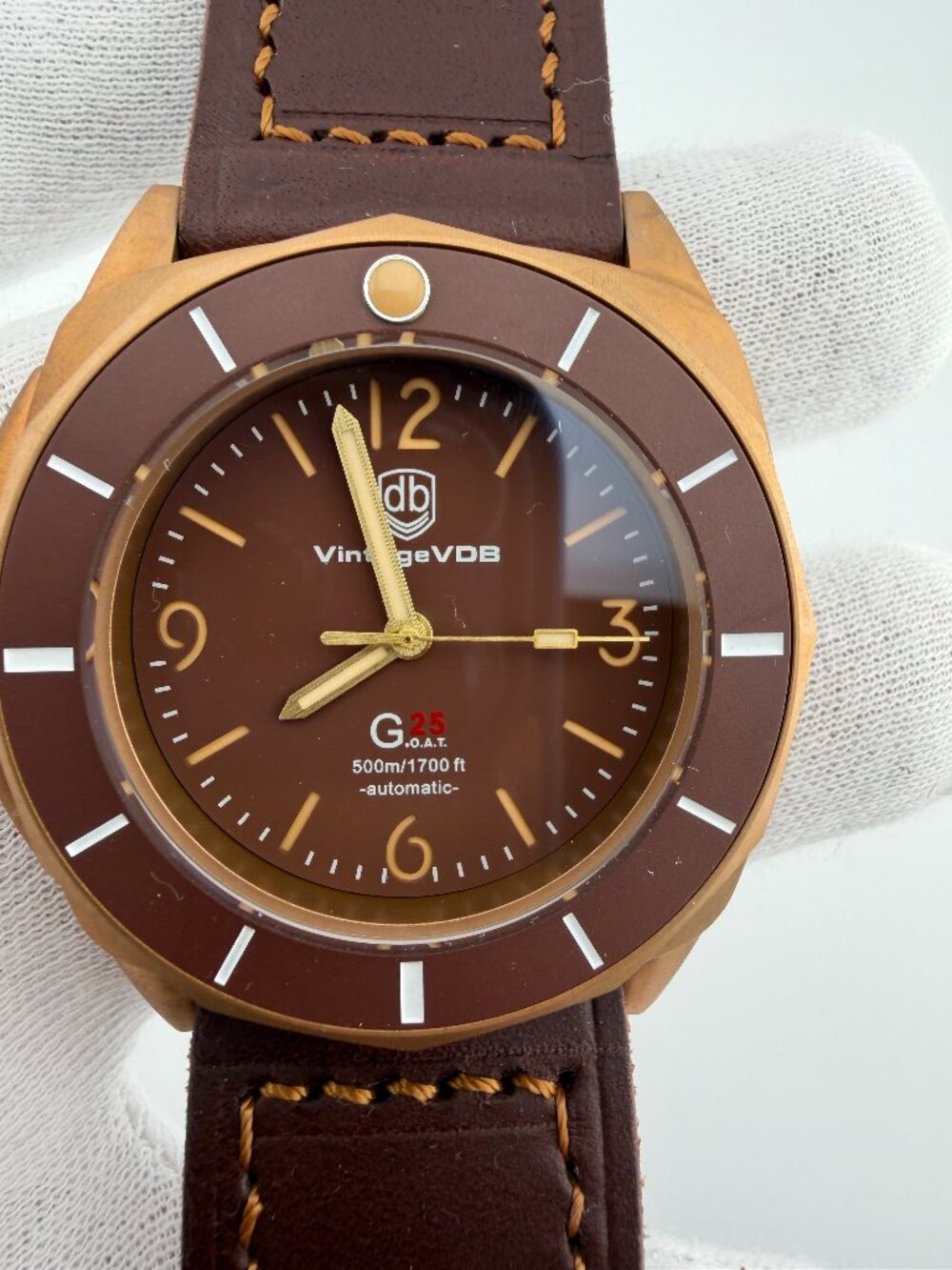 Vintage-VDB G25 Bronze Brown dial